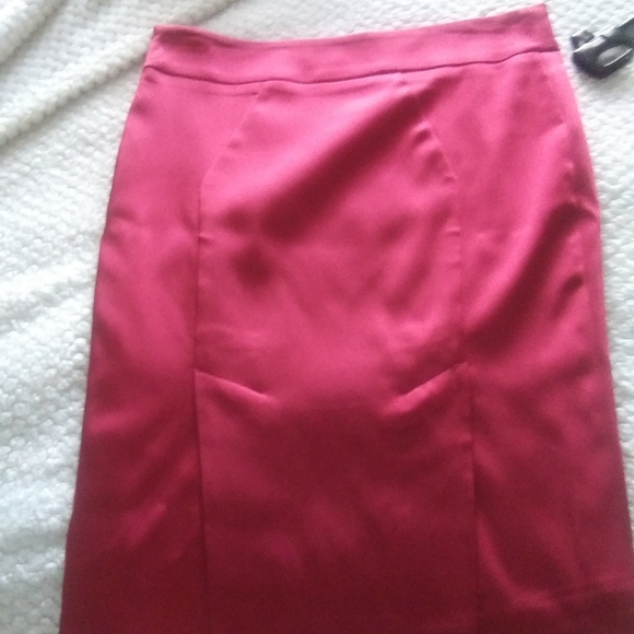 Skirt from marciano only warn once . - Picture 5 of 7